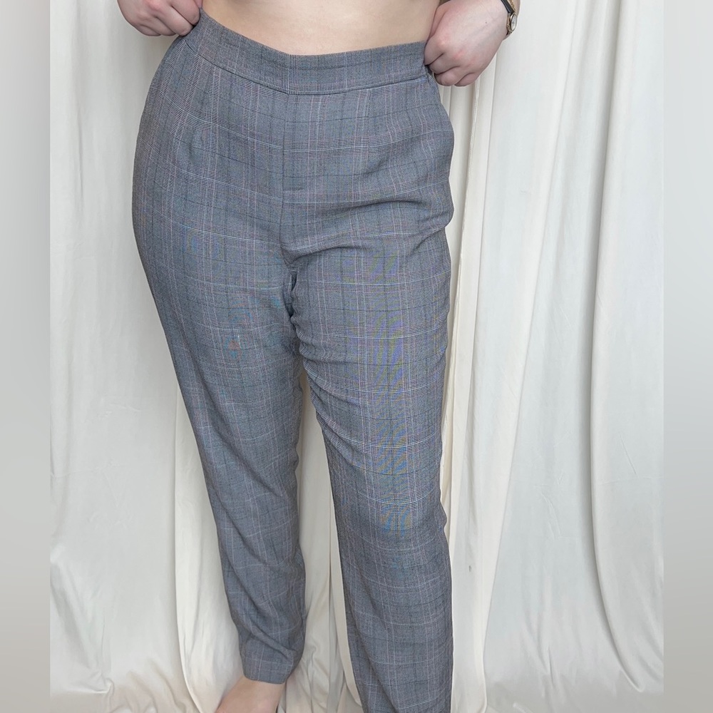 Gray Plaid Tapered Fit Dress Pants - X-Large